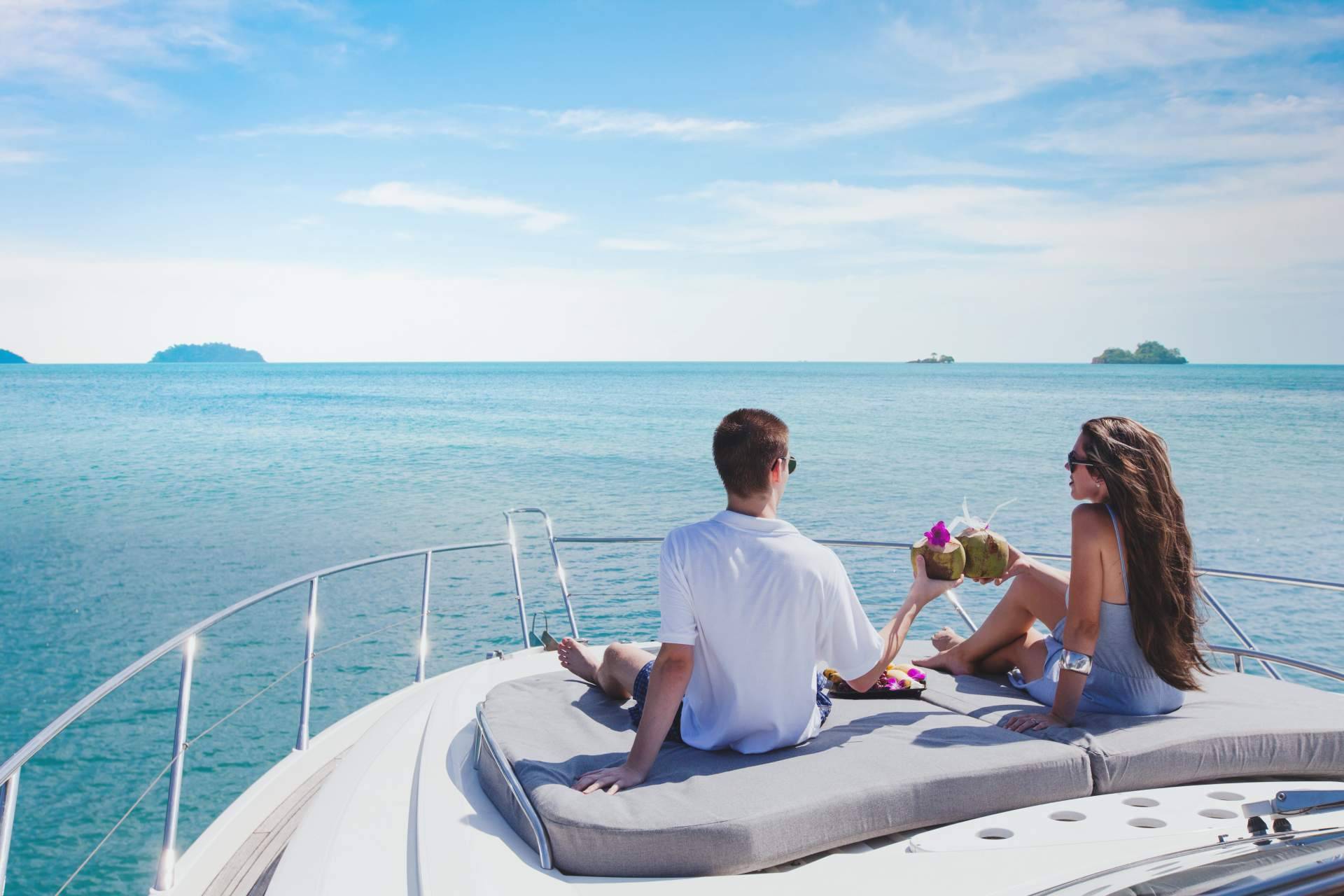 Sentir tranquilidad y protección gracias al seguro a todo riesgo de un barco