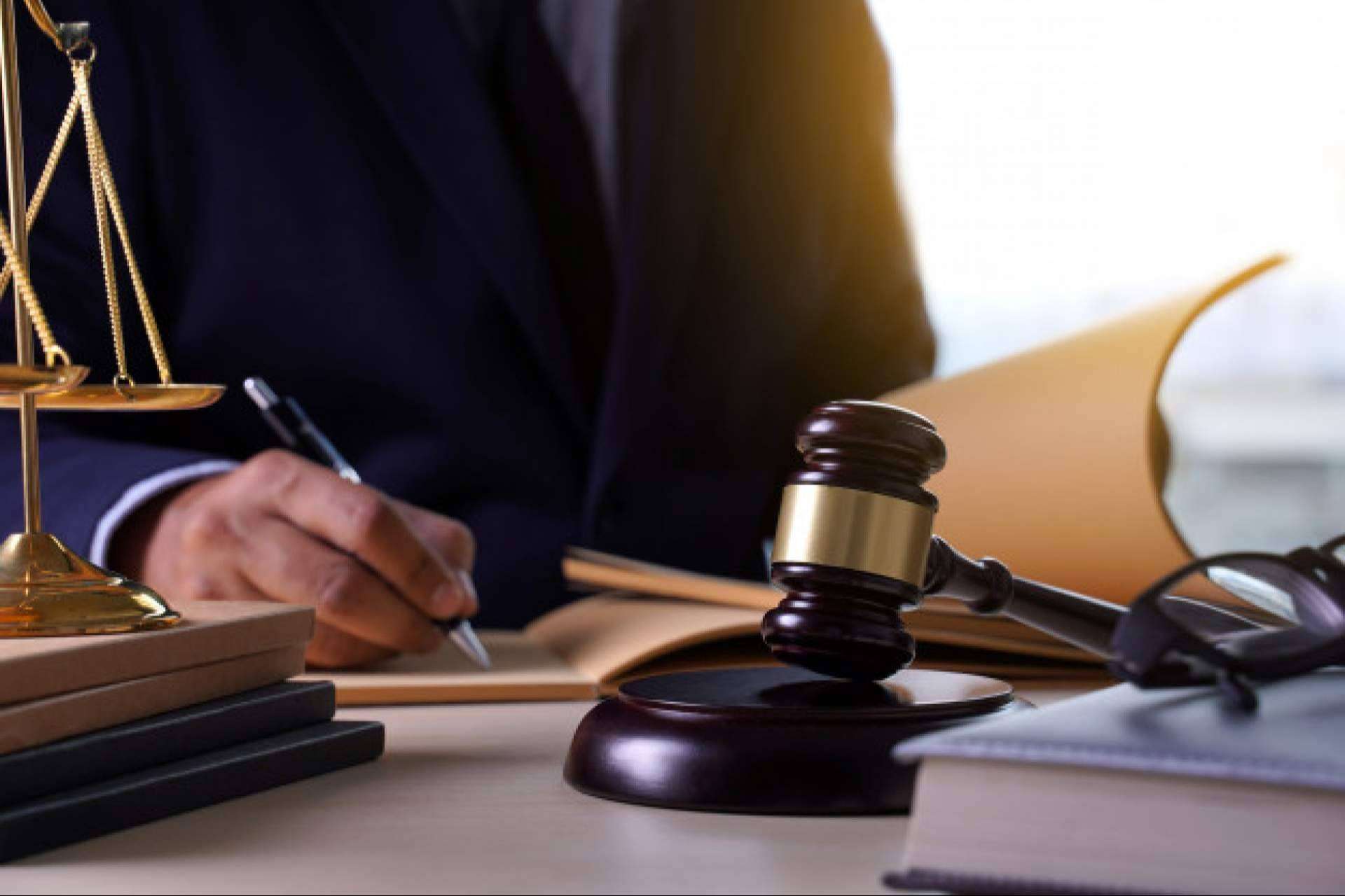 ¿Cómo conseguir prestaciones por incapacidad?, por Martínez-Blanco Abogados