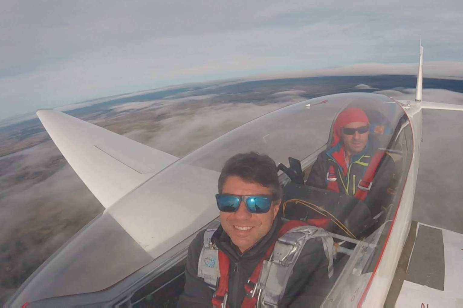 Las nuevas tecnologías aplicadas a la aventura de volar sin motor, con Deporte Aventura