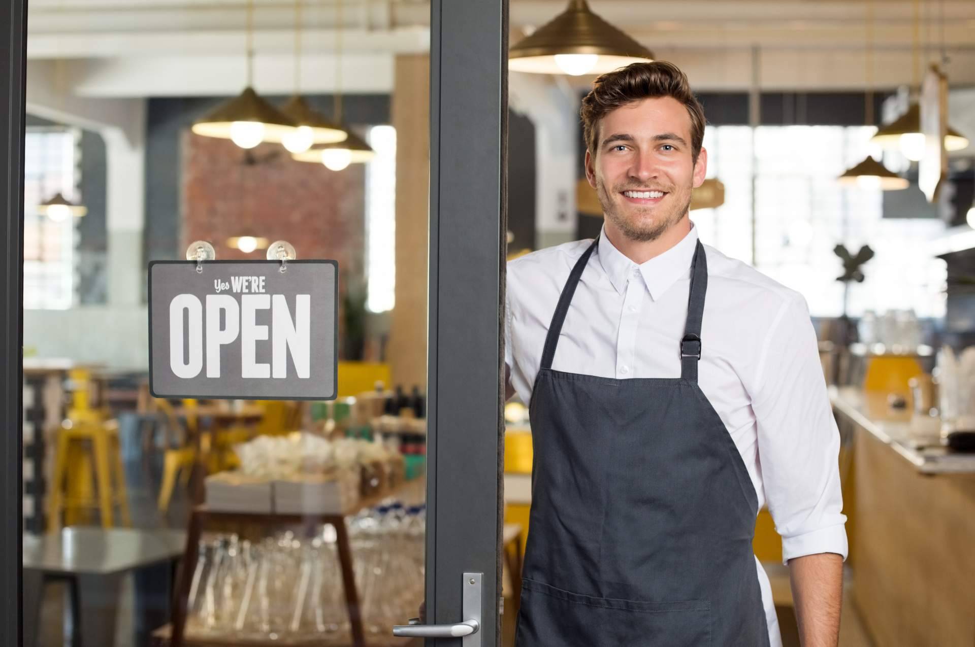 TRADEBOOM asesora a los extranjeros que desean comprar un negocio en España