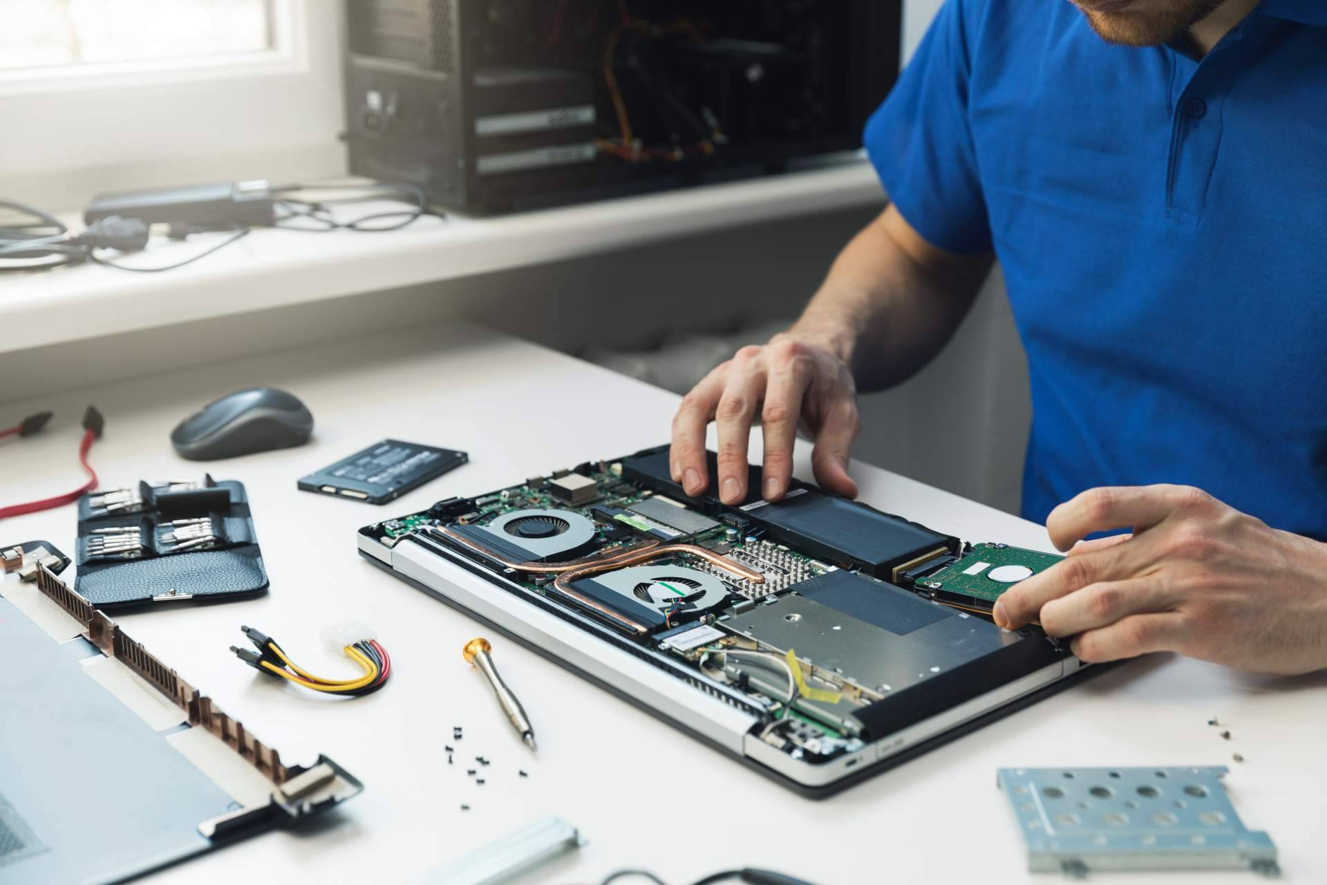 Mundo del Móvil ofrece servicios de reparación de ordenadores, portátiles y MAC en Madrid