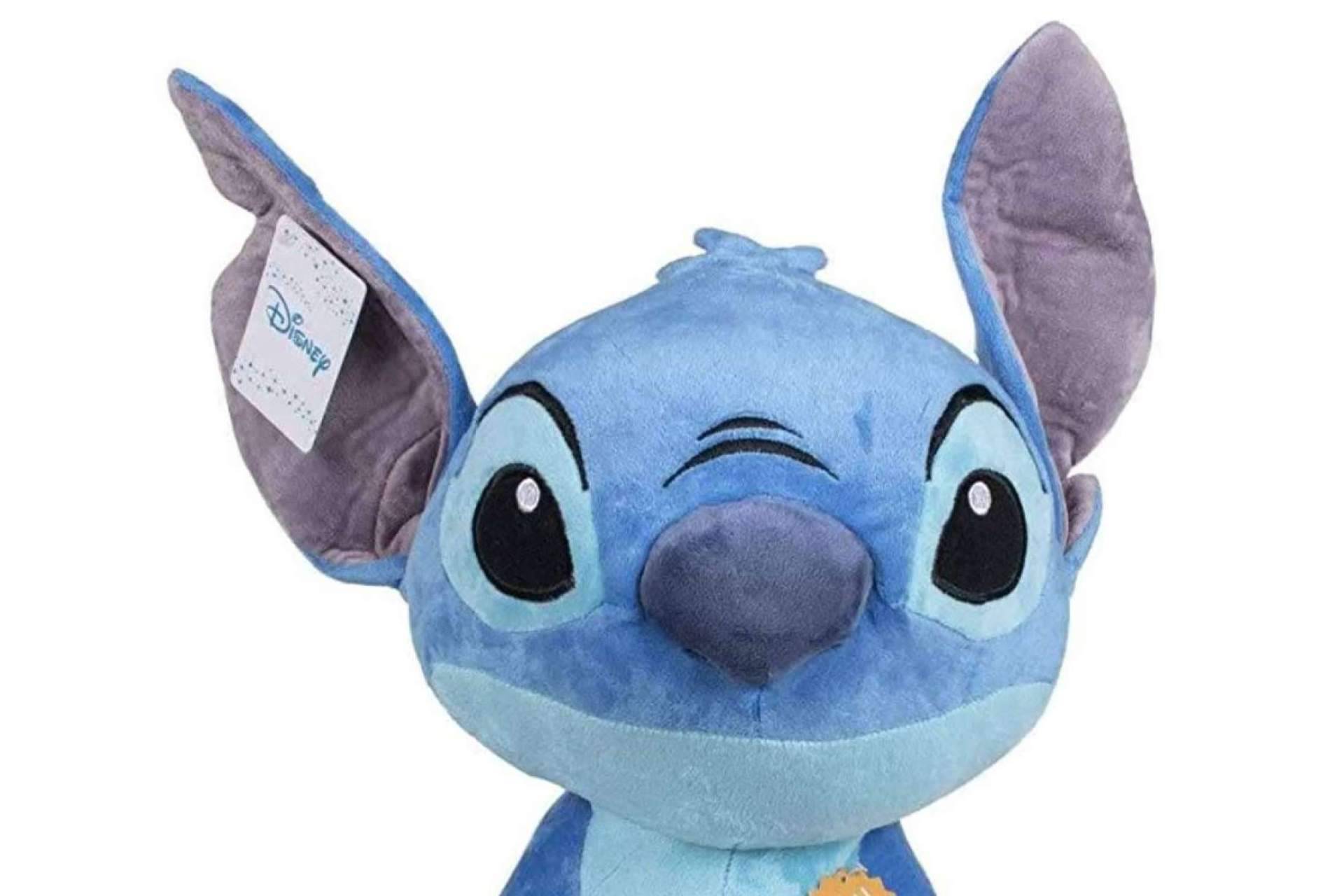 ¿Dónde es posible encontrar un peluche de Stitch gigante?