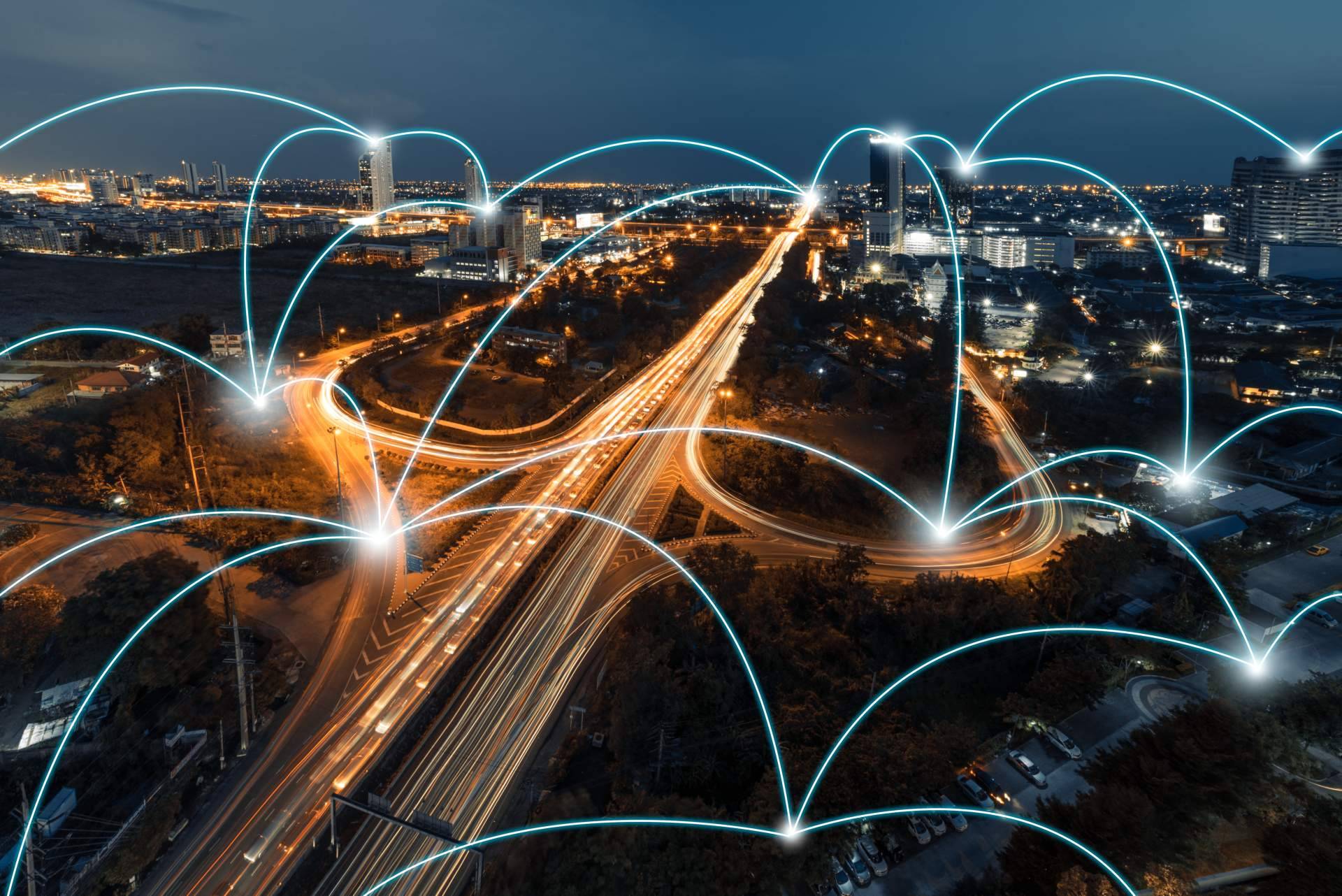Qué servicios ofrece PROCOMIT para mejorar las telecomunicaciones de las empresas