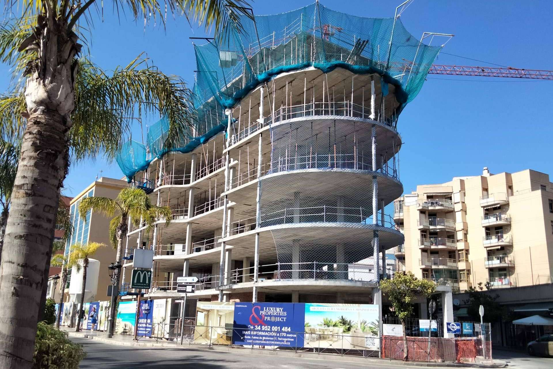 LUXURY PROPERTIES & PROJECT anuncia el cumplimiento de un nuevo hito con la terminación de la estructura del edificio CASTILLO SAN MIGUEL en Torremolinos