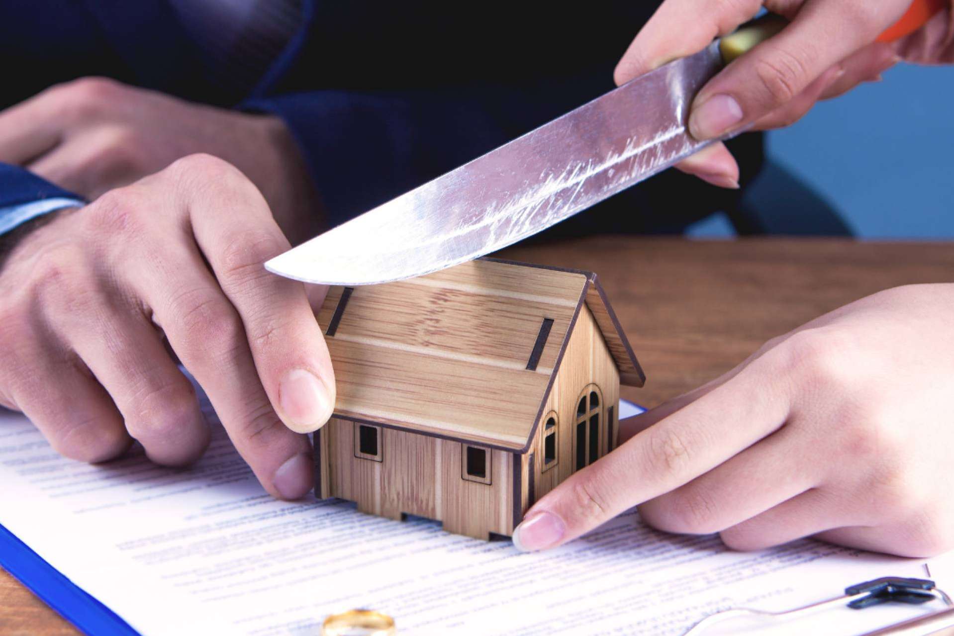 Impacto del Divorcio en las Deducciones IRPF por Hipoteca en Vivienda Habitual