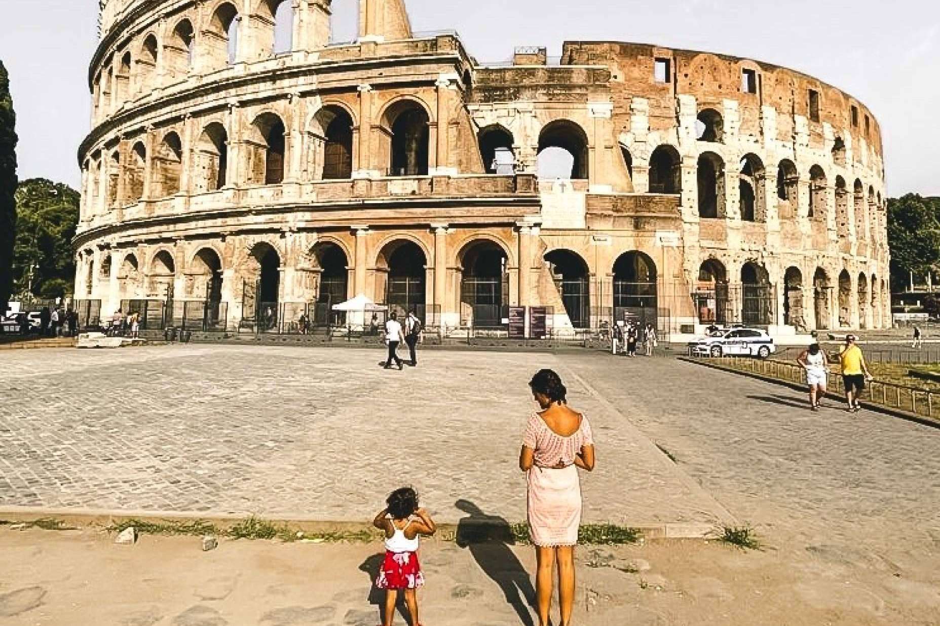 Los cursos online y mentorías especializadas de Silvia Romero ayudan a ejercer de una mejor manera la maternidad viajera