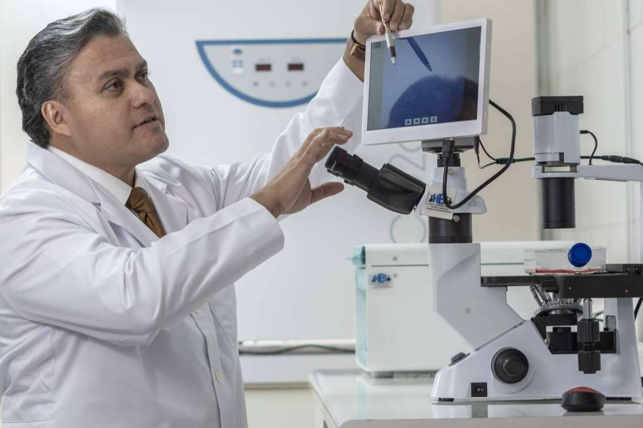 Dr. Ramón Gutiérrez; La inmunoterapia DEX en el tratamiento avanzado del cáncer
