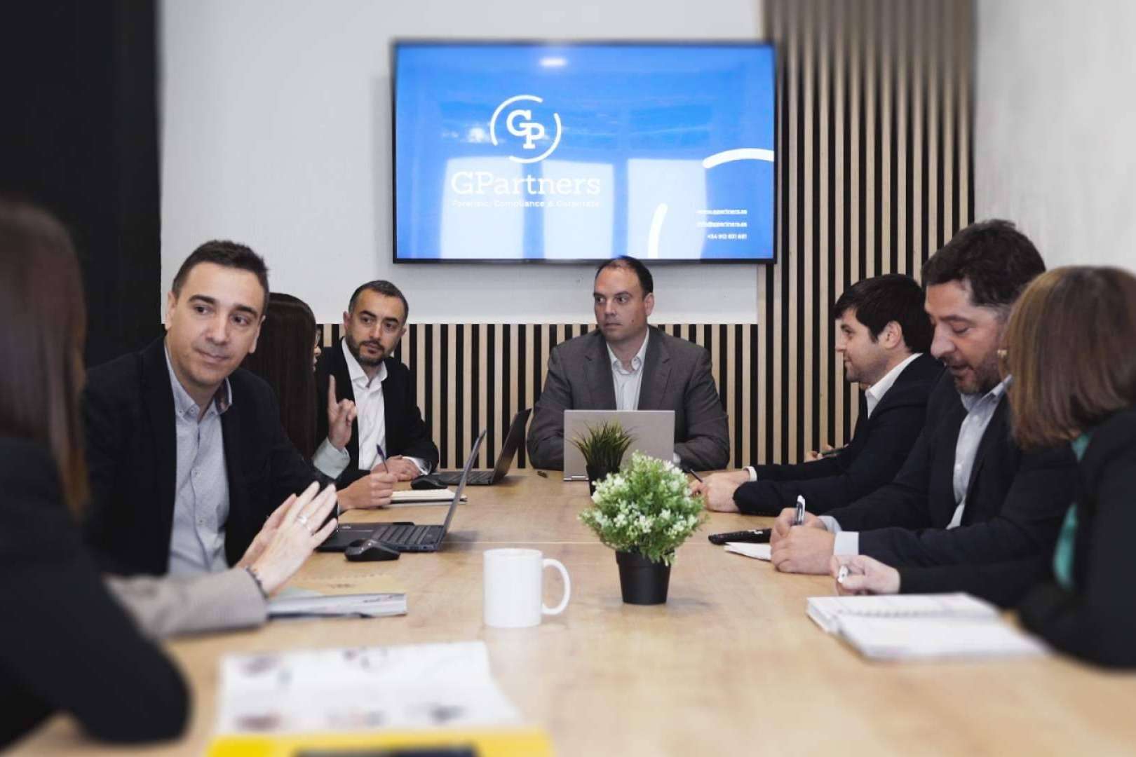 La importancia de implementar un canal de denuncias en las empresas