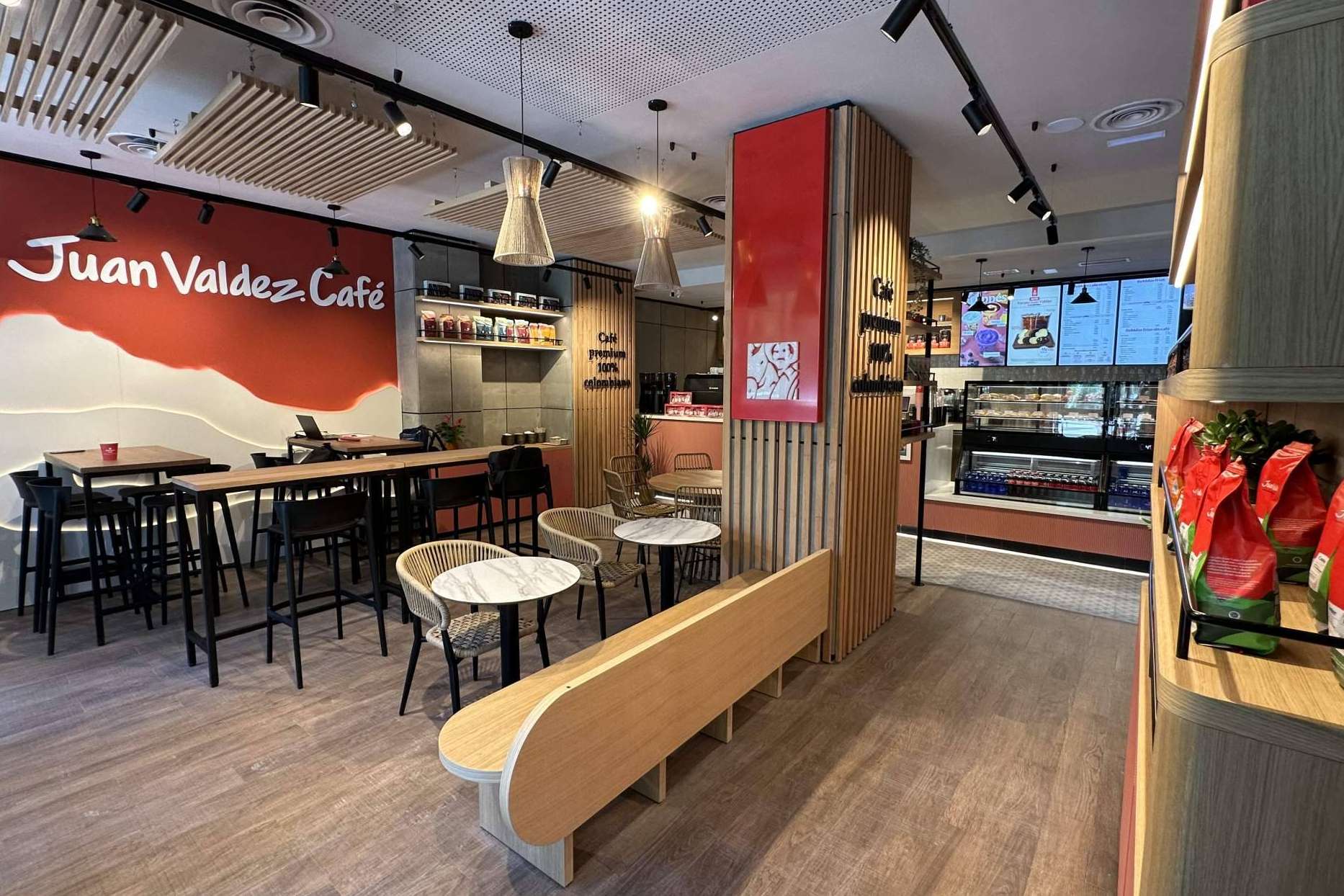 La marca de café colombiano, Juan Valdez abre nueva tienda en Madrid