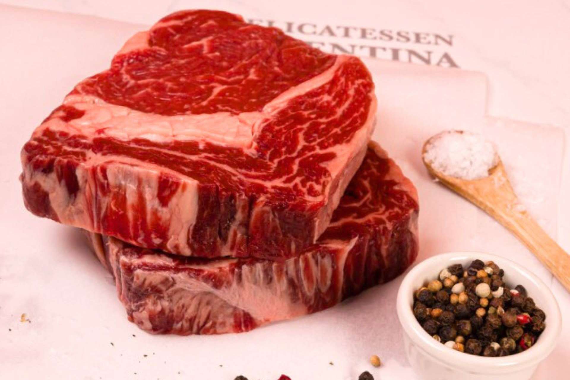 Ojo de bife Angus de Argentina y Uruguay, la apuesta gourmet de Delicatessen Argentina