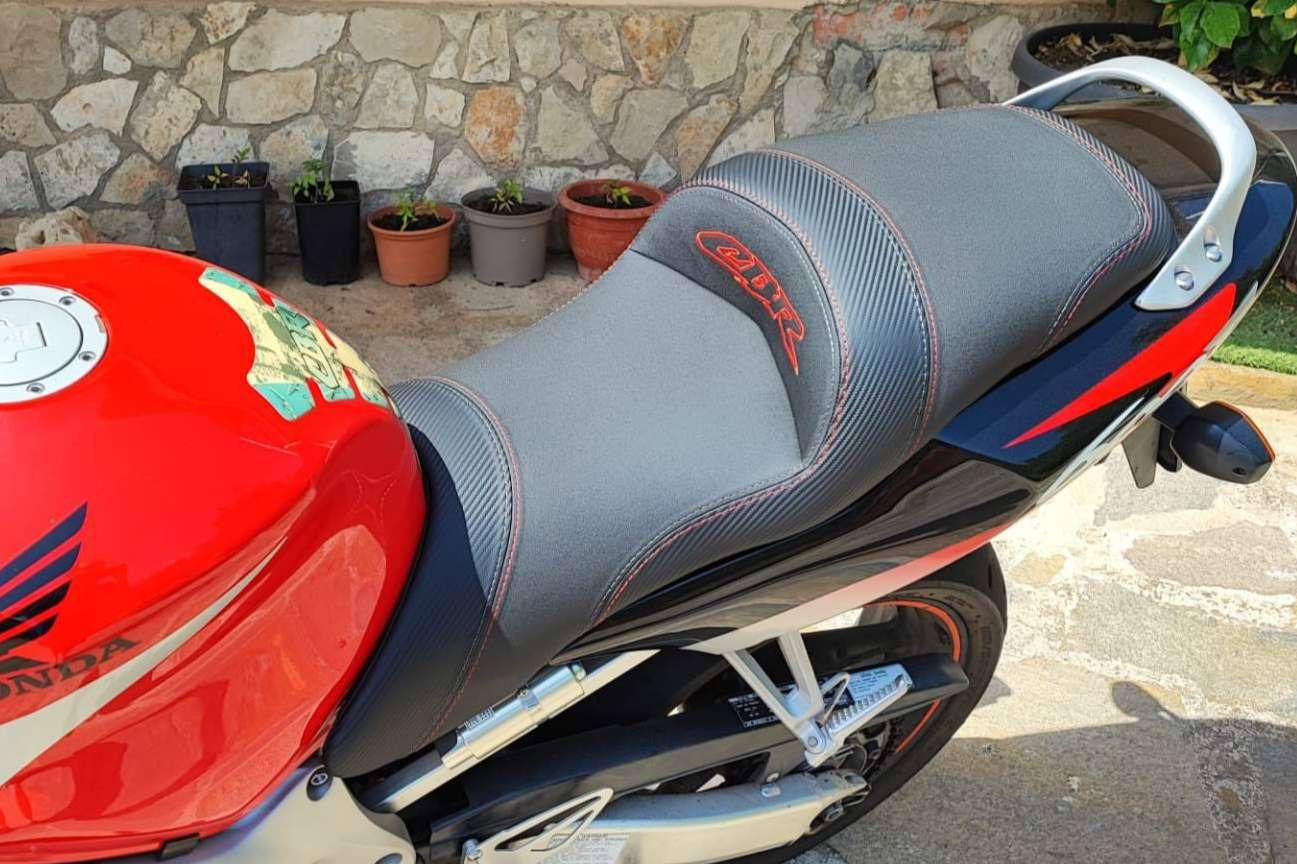 JM-Fundas, calidad y personalización en fundas de asiento moto