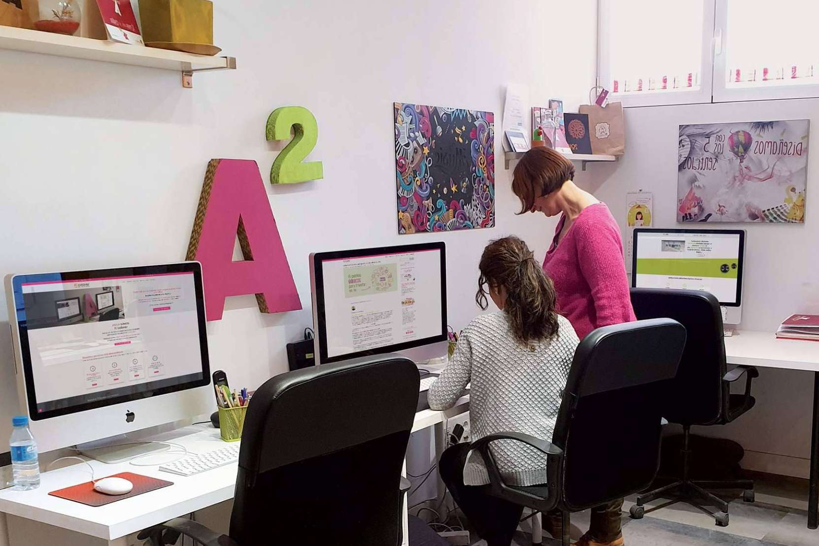 A2colores transforma la comunicación de pymes madrileñas con diseño gráfico y web