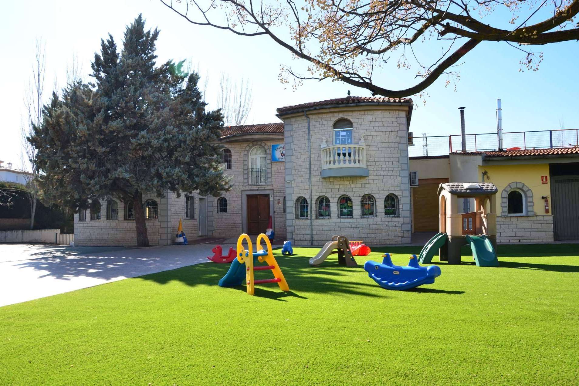 Castillo de los Gnomos, el espacio perfecto para familias en busca de un centro infantil en Granada