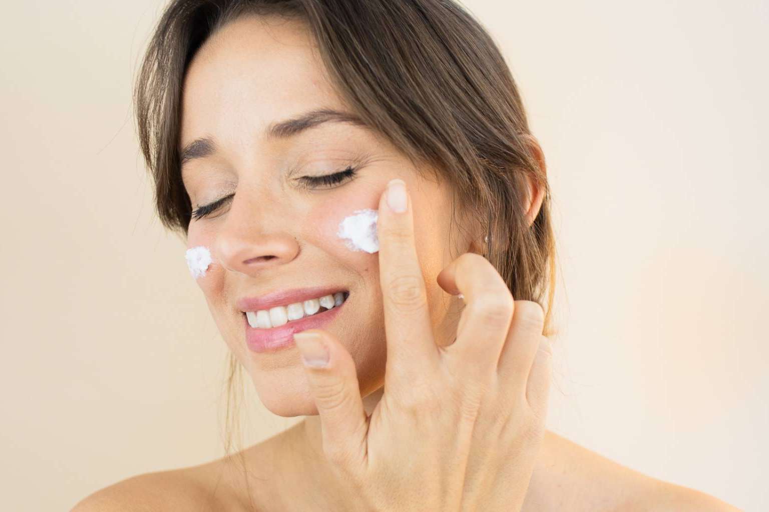 Guía completa para usar el retinol como una pro