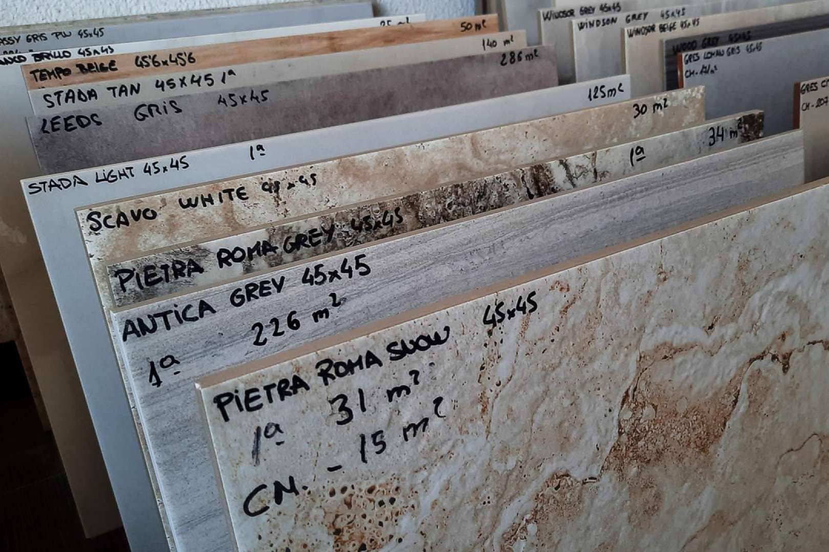 Artegres presenta su campaña de Azulejos en segunda calidad para reformas económicas
