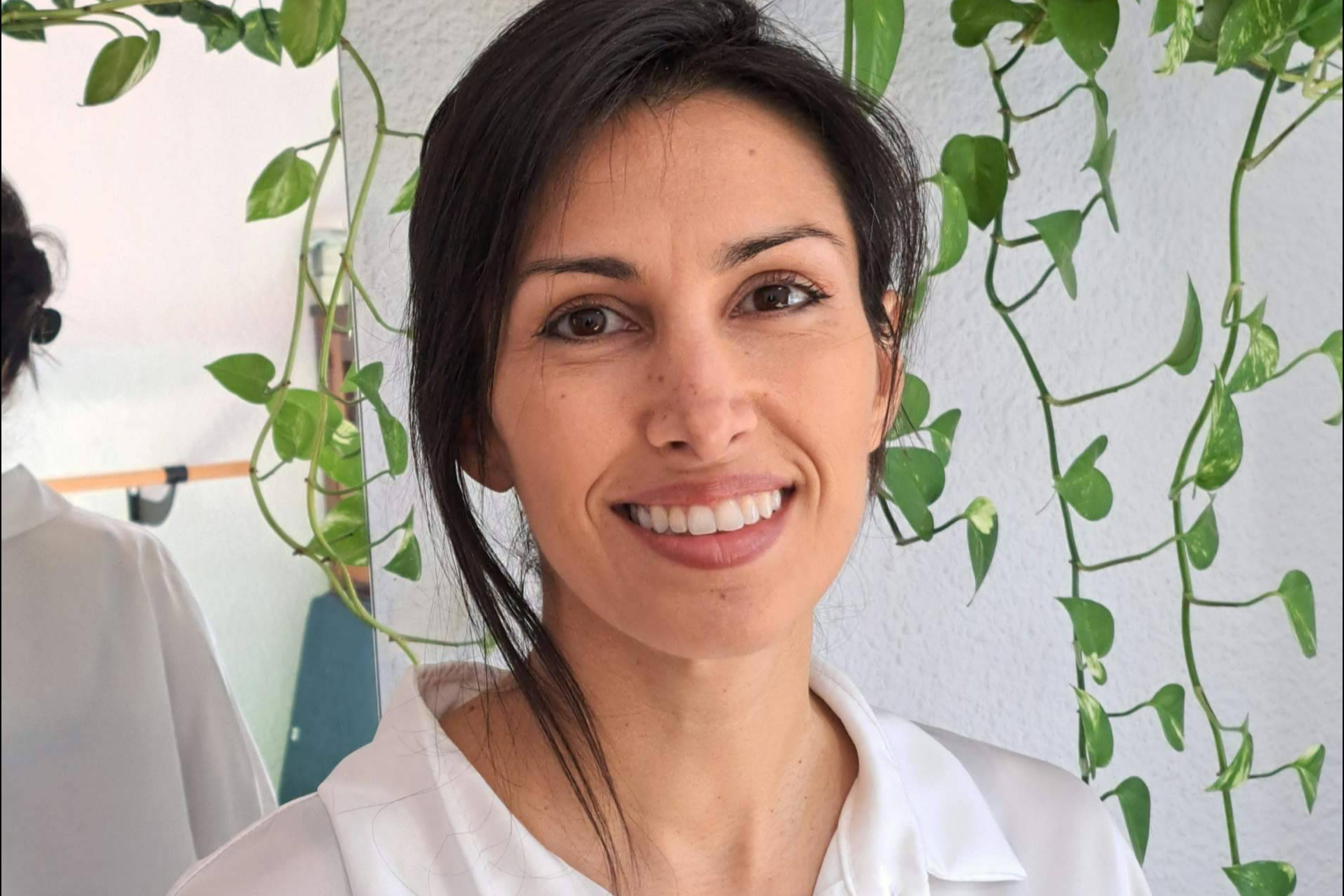 Eli Parreño, la terapeuta integrativa que impulsa mejoras en Parkinson con un enfoque no farmacológico