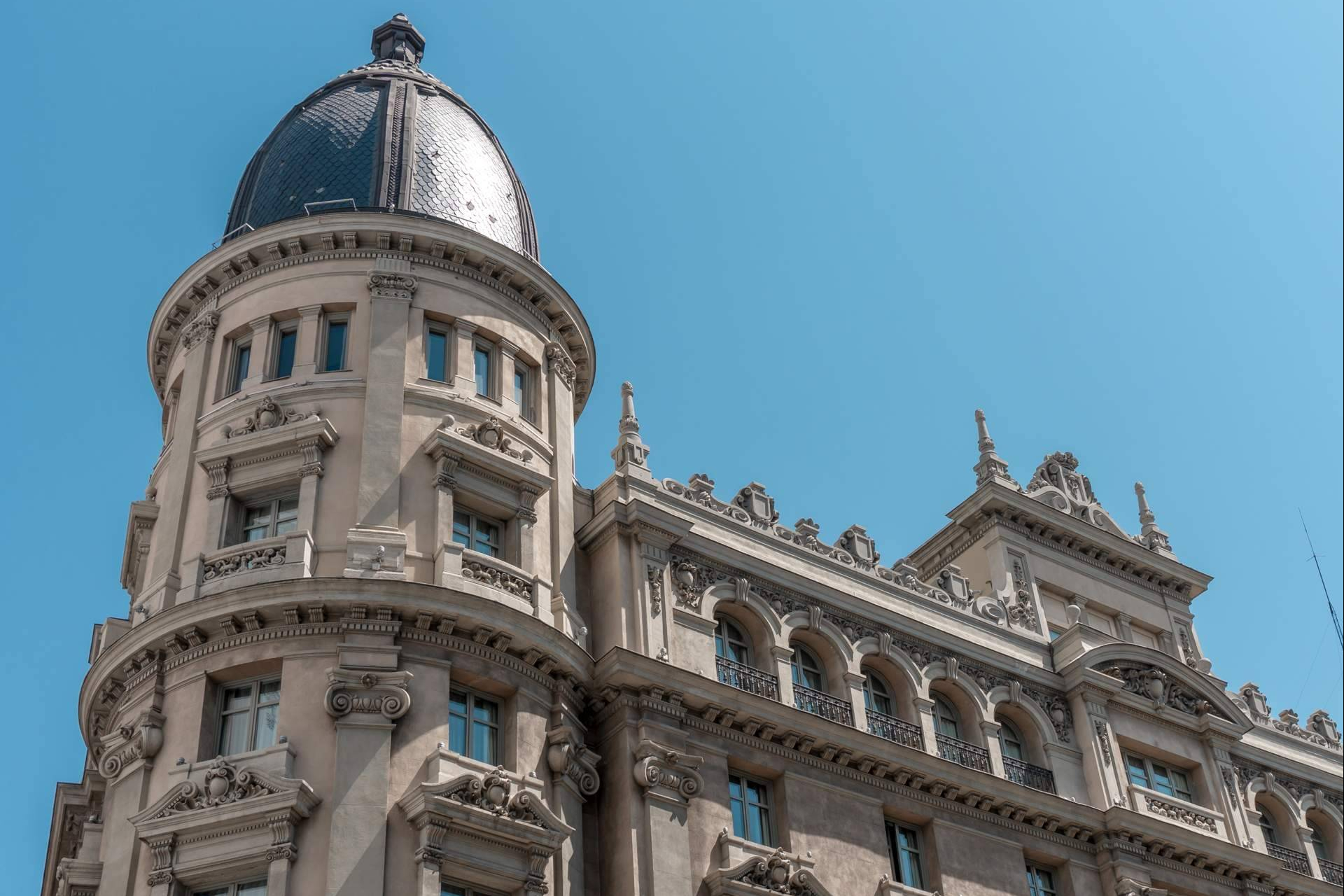Con el chef Alejandro García al frente, la cocina del Círculo Mercantil eleva su propuesta gastronómica en Gran Vía