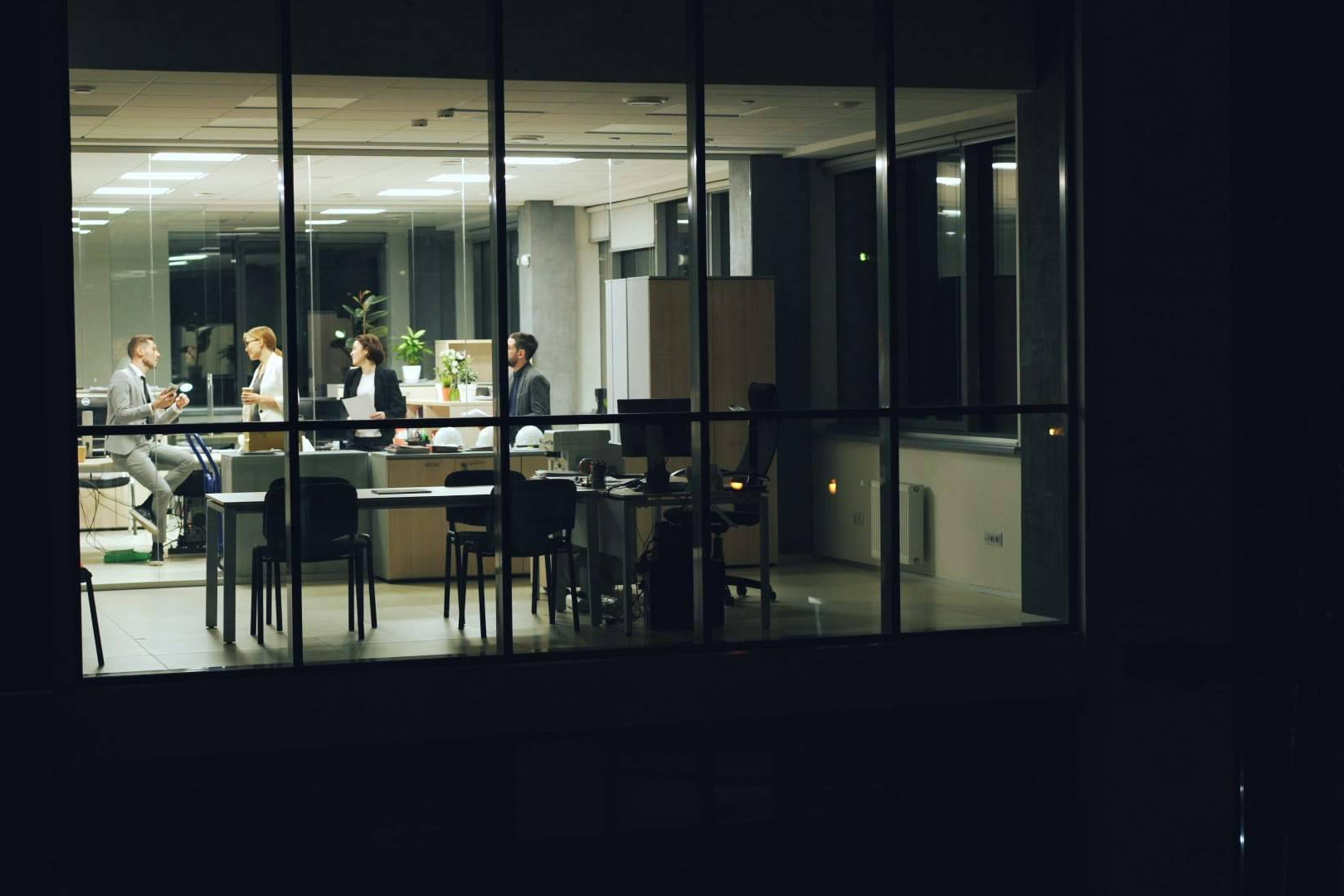 Cómo influye la planificación de turnos en la salud laboral