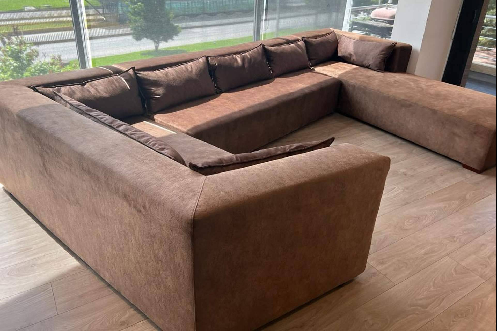Tapicero en Madrid especializado en tapizado, retapizado y restauración de muebles
