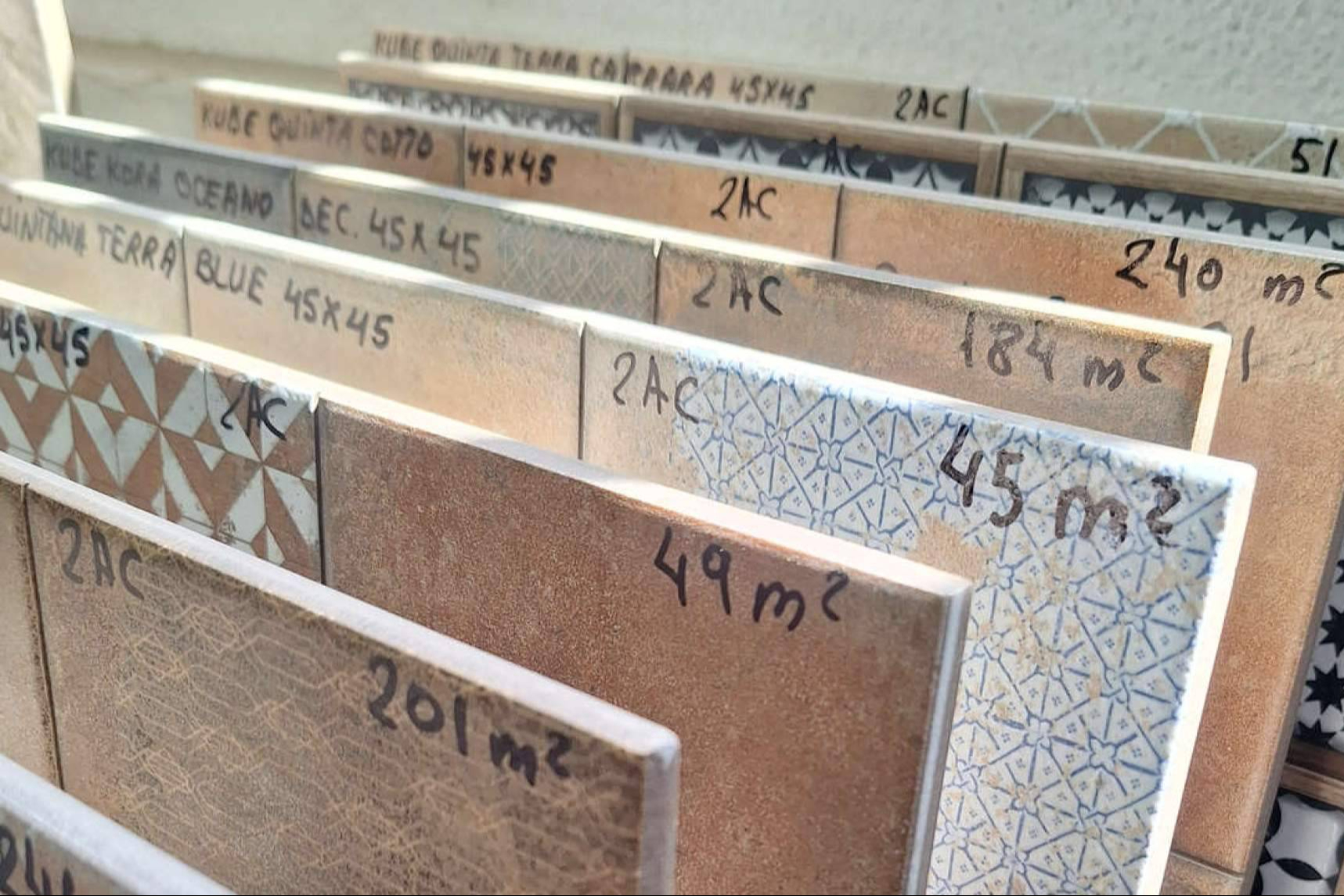 Artegres concentra stock por lotes de azulejos cerámicos outlet y activa ofertas desde Castellón