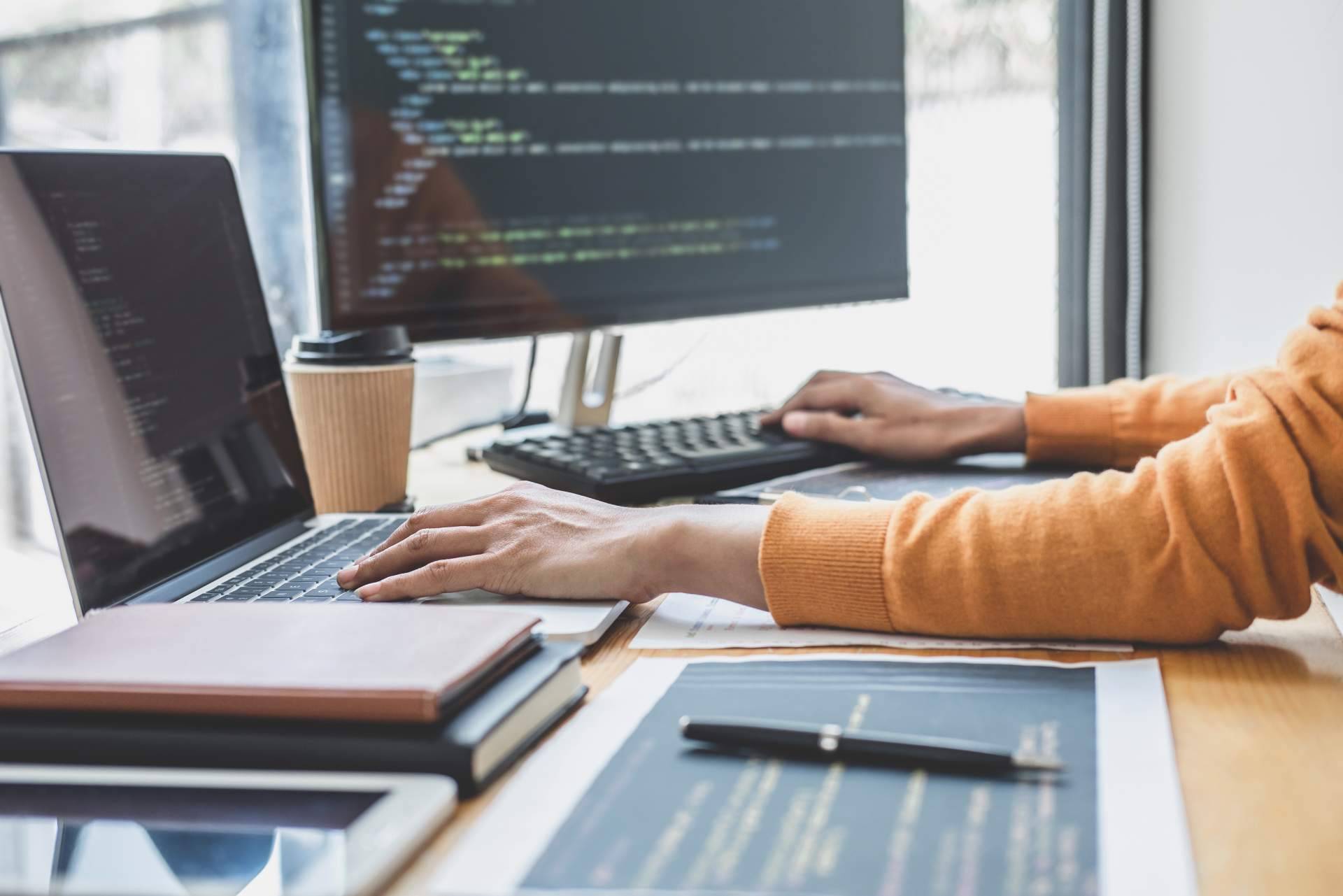 CRM Marca Blanca con VeriFactu; la nueva oportunidad para revendedores, consultoras y empresas de IT