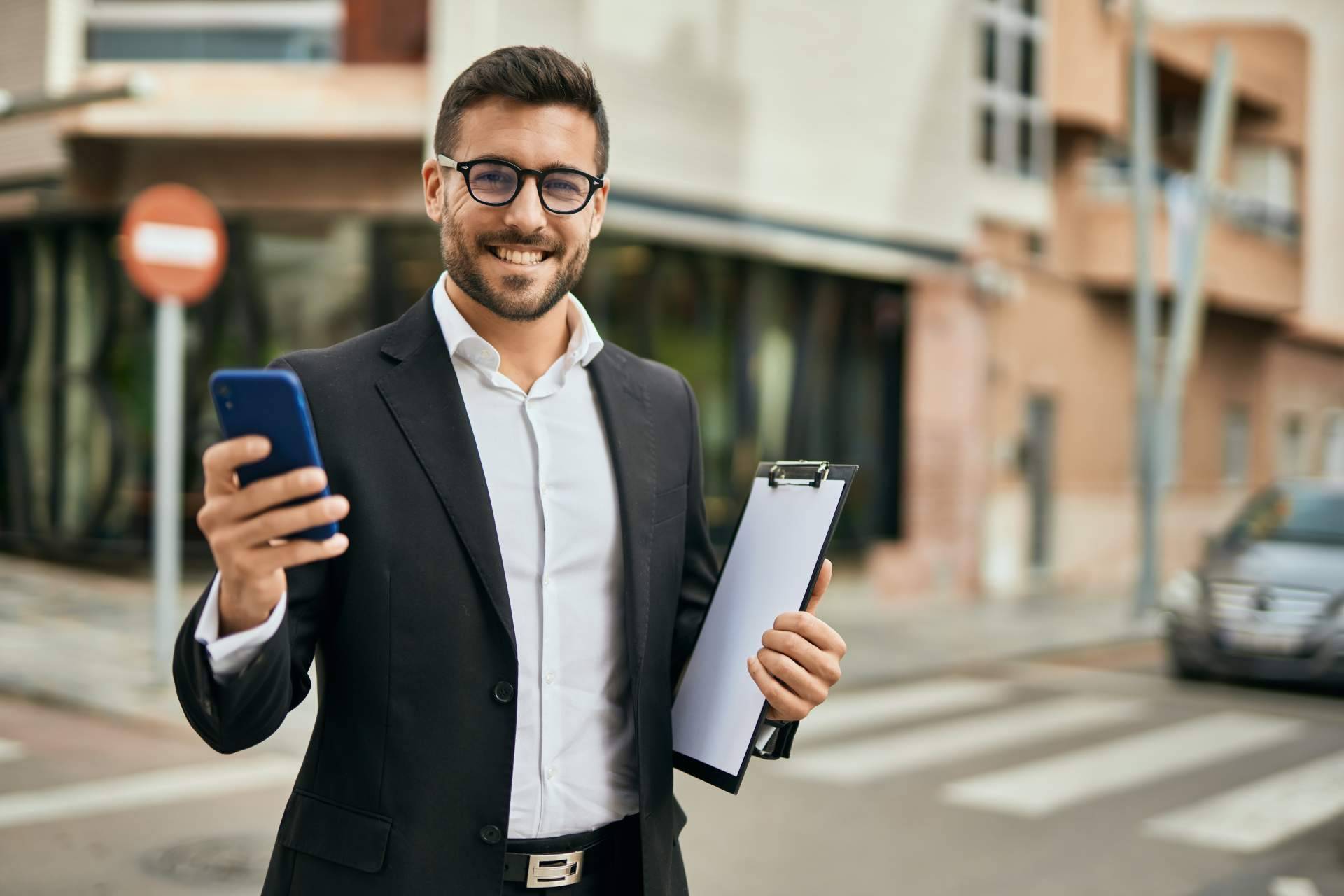 TRADEBOOM APP, la app que revoluciona el traspaso de negocios en España