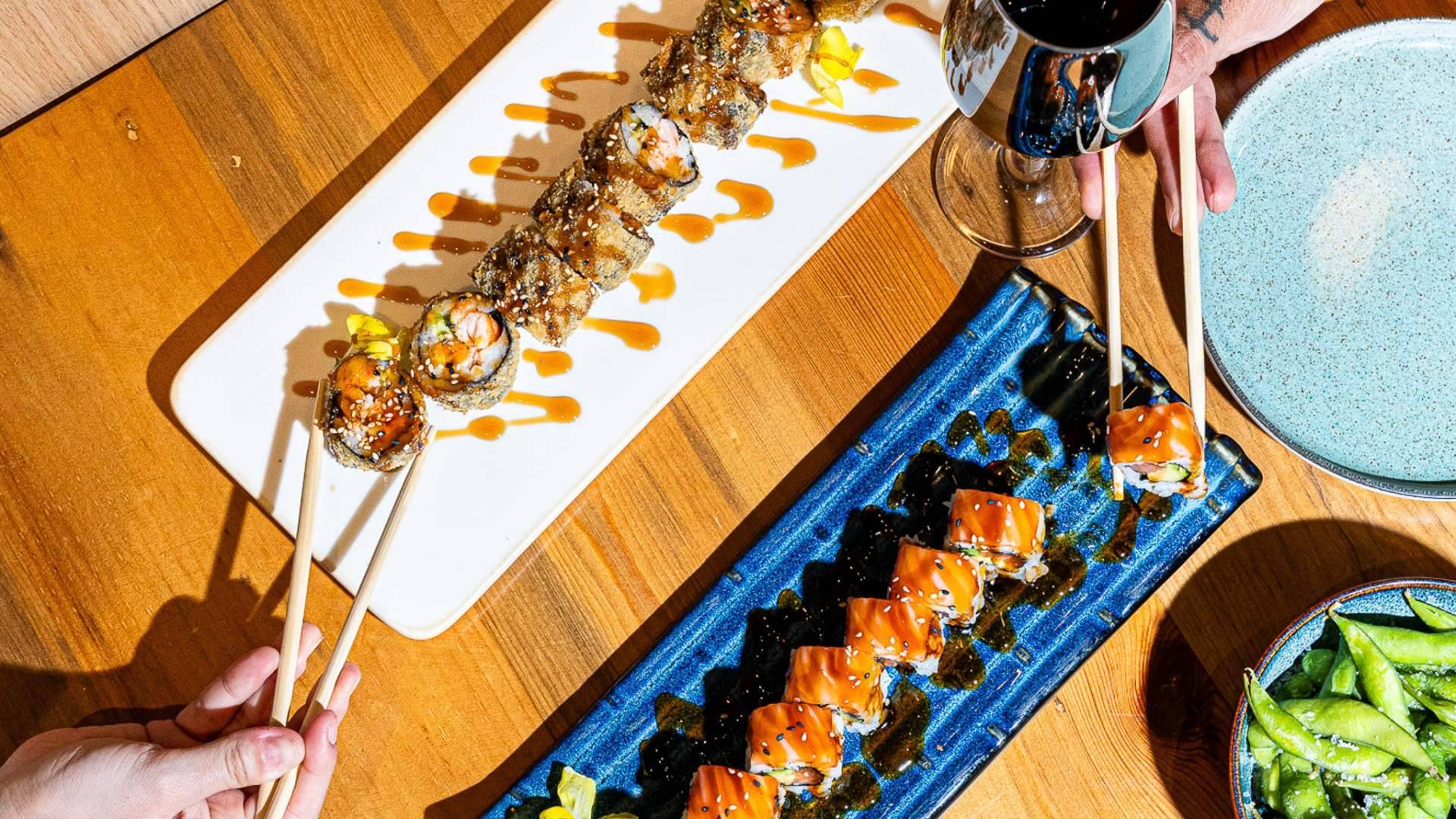 La Uramakeria refuerza su presencia en Barcelona y Madrid con una propuesta de sushi joven y accesible