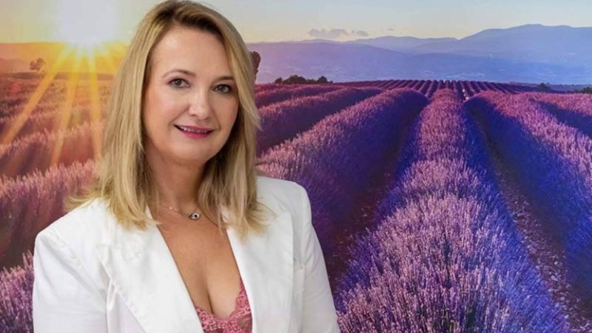 Por qué cada vez más mujeres +50 recurren a tratamientos de estética avanzada sin cirugía