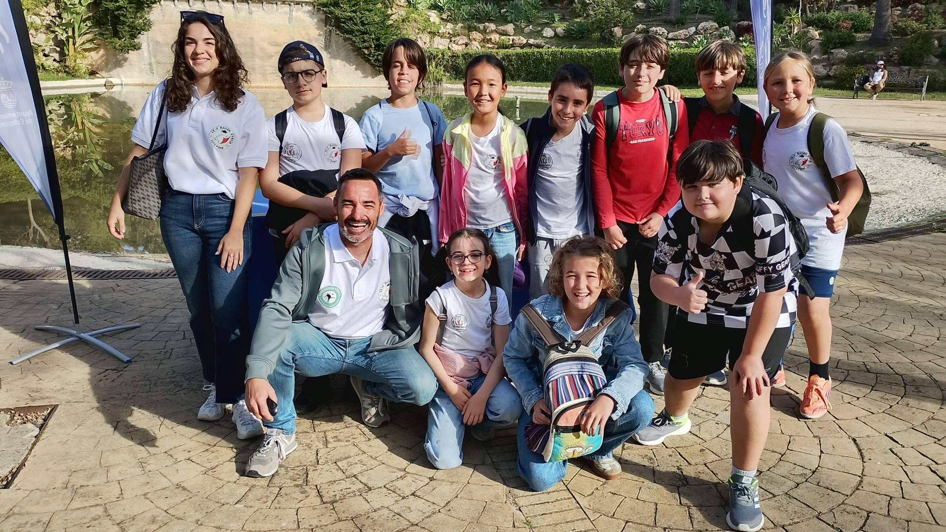 El XII Interescolar de Ajedrez llena el Parque del Calvario de jóvenes jugadores