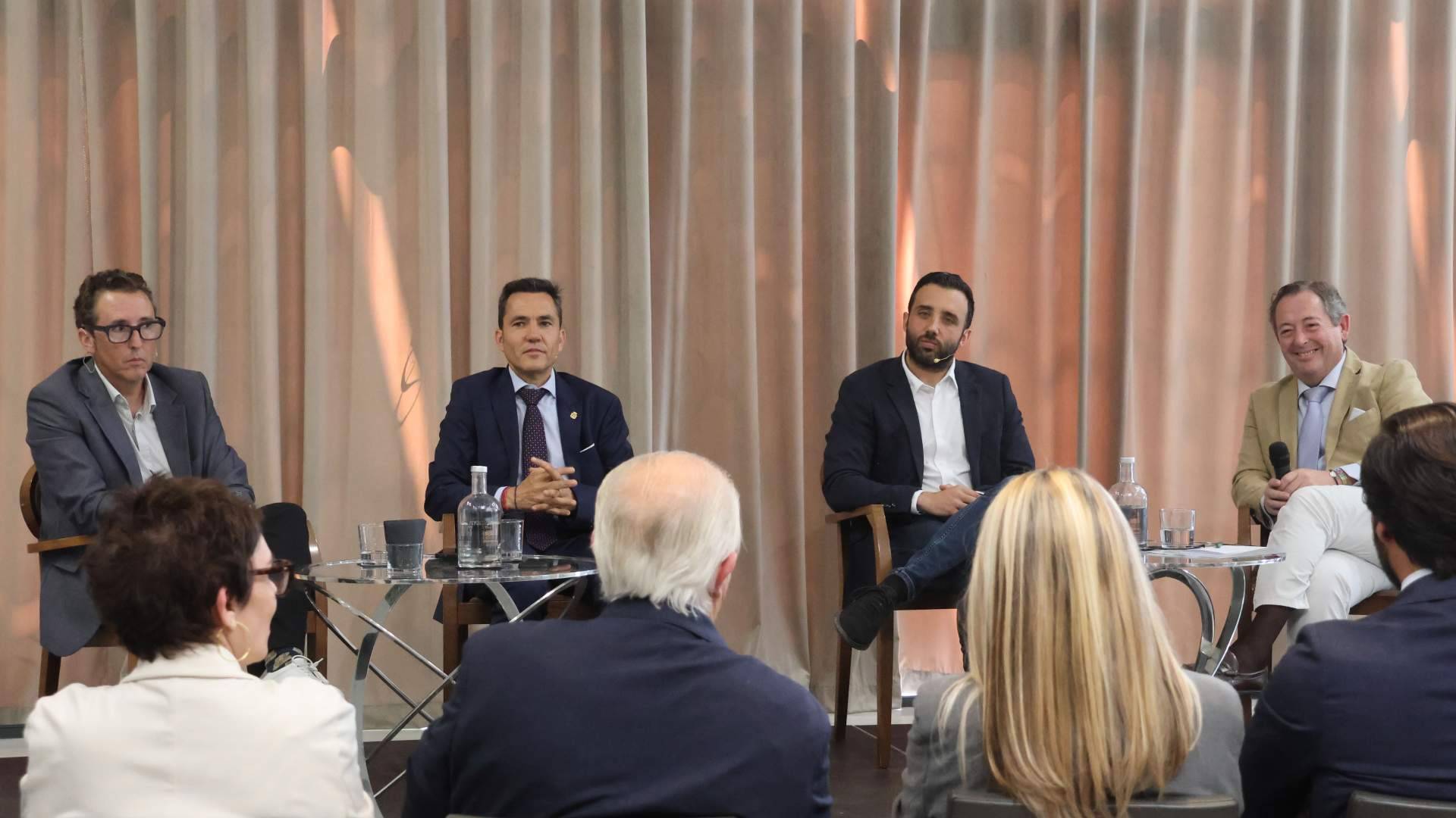 La jornada reunió a representantes institucionales, promotores, inversores y expertos jurídicos
