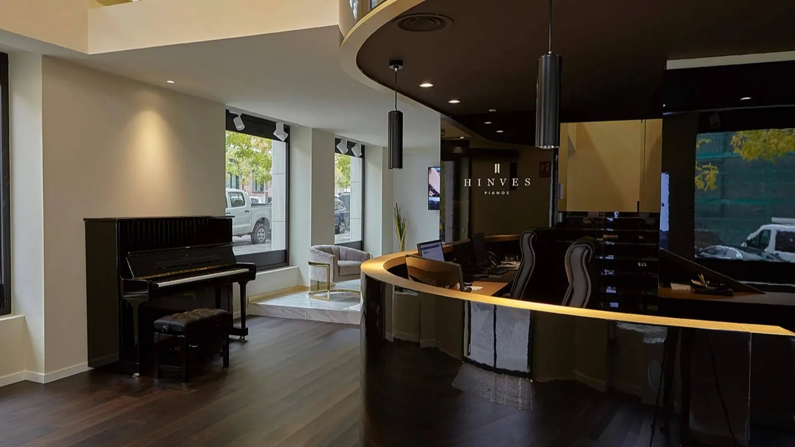 Hinves, la tienda de pianos que se consolida como uno de los grandes referentes del sector en Europa